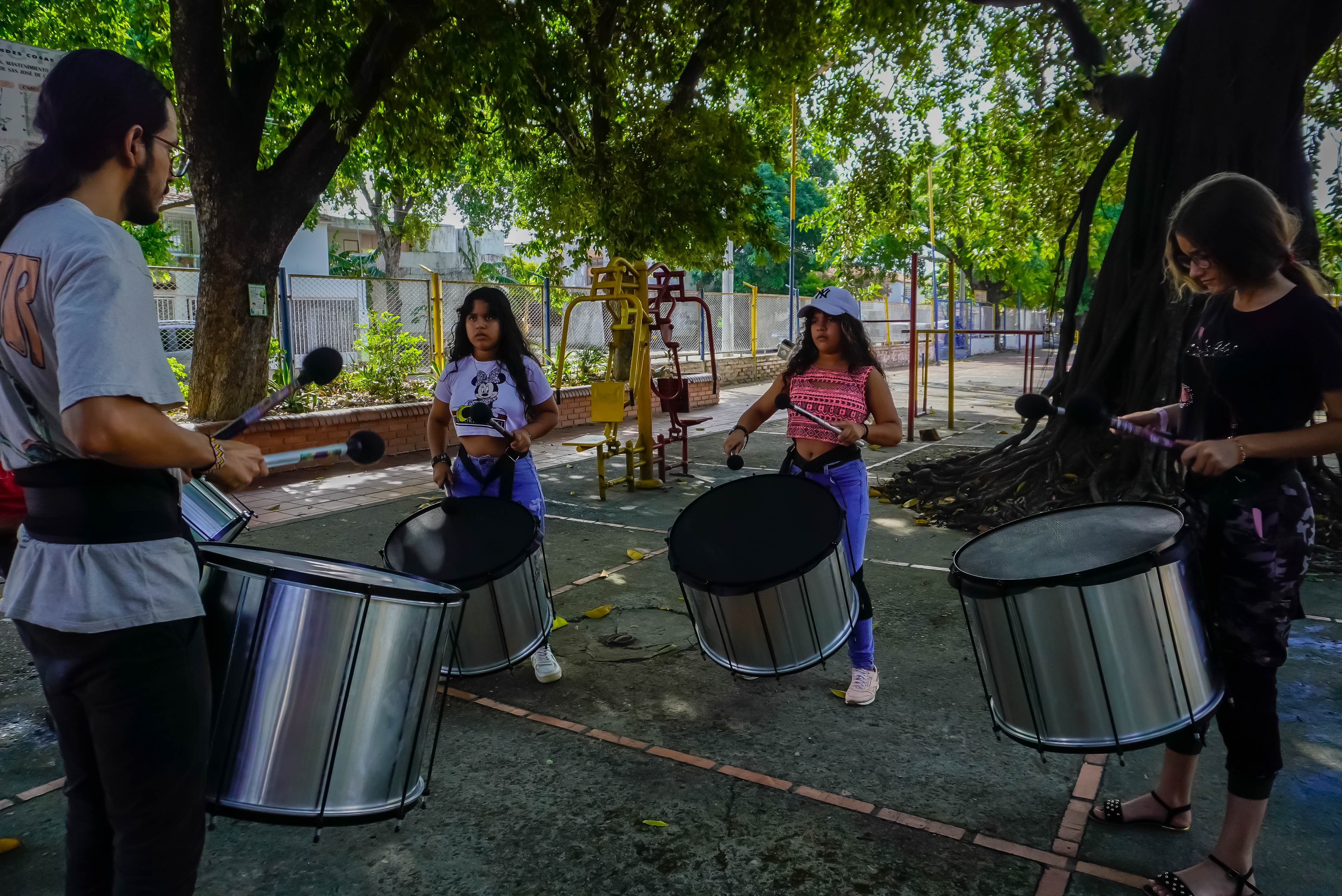  Jóvenes integrantes de la Batucada-Frontera-Cúcuta