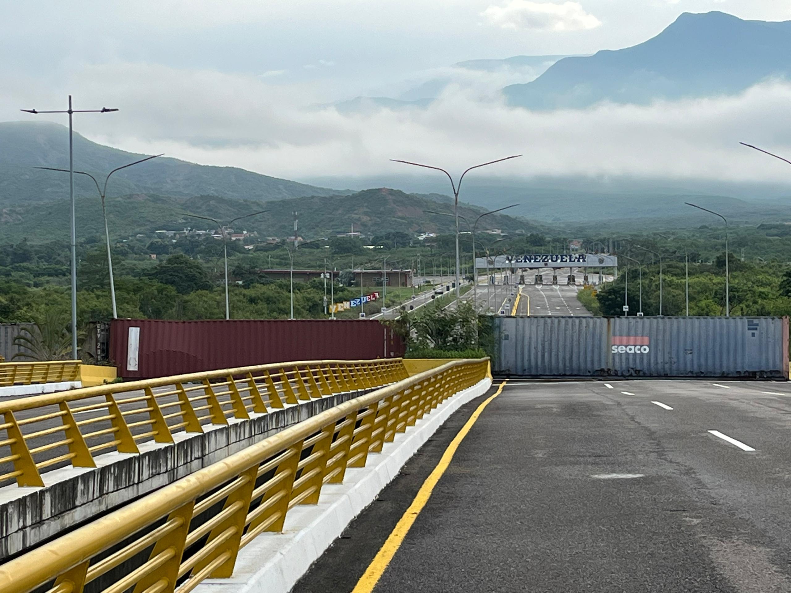 Cierre en el puente Tienditas