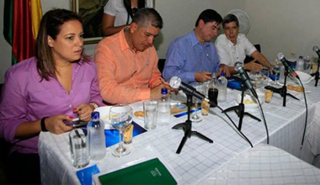 En septiembre de 2015, Cúcuta y Villa del Rosario fueron escenario de sendos encuentros entre alcaldes y gobernadores del país, para analizar la crisis fronteriza.