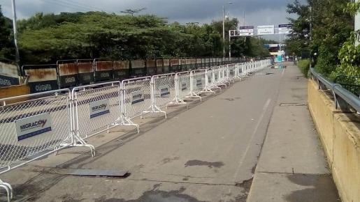 Este es el puente Simón Bolívar tras el cierre.