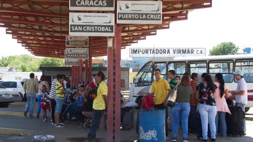 Cerca de 280.000 mil personas se movilizan por el terminal de San Antonio 