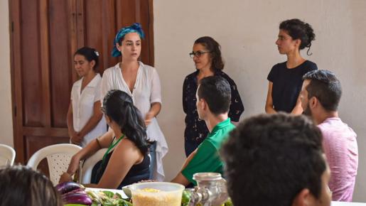 Una migrante y tres colombianas contaron sus experiencias en la cocina