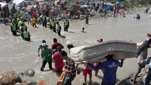 Miles de colombianos fueron deportados junto al cierre fronterizo