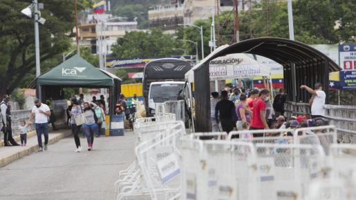 Cancillería estudia reapertura de la frontera el 1 de junio