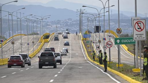 Estas son las dudas sobre cómo atravesar la frontera en vehículo. 